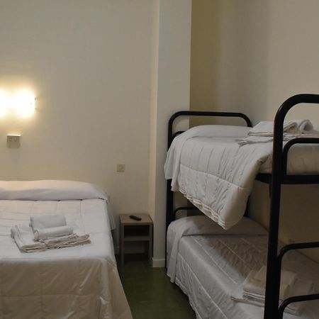 Pensione Piemonte Лорето Екстер'єр фото