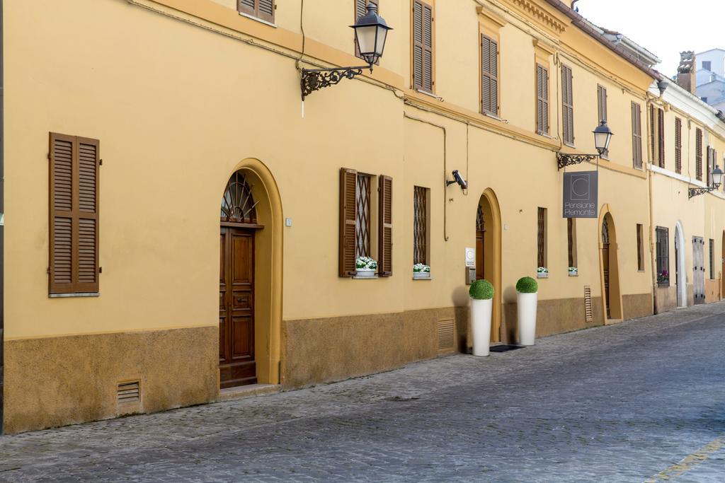 Pensione Piemonte Лорето Екстер'єр фото