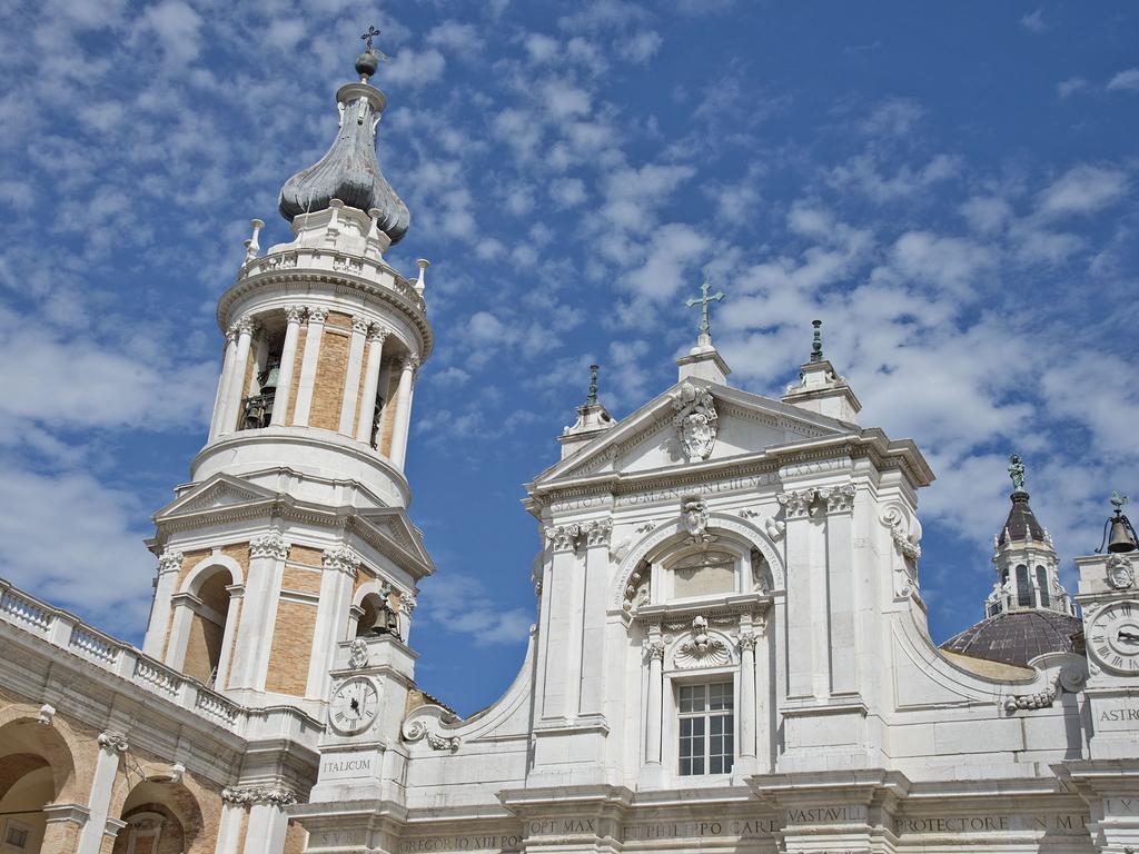 Pensione Piemonte Лорето Екстер'єр фото