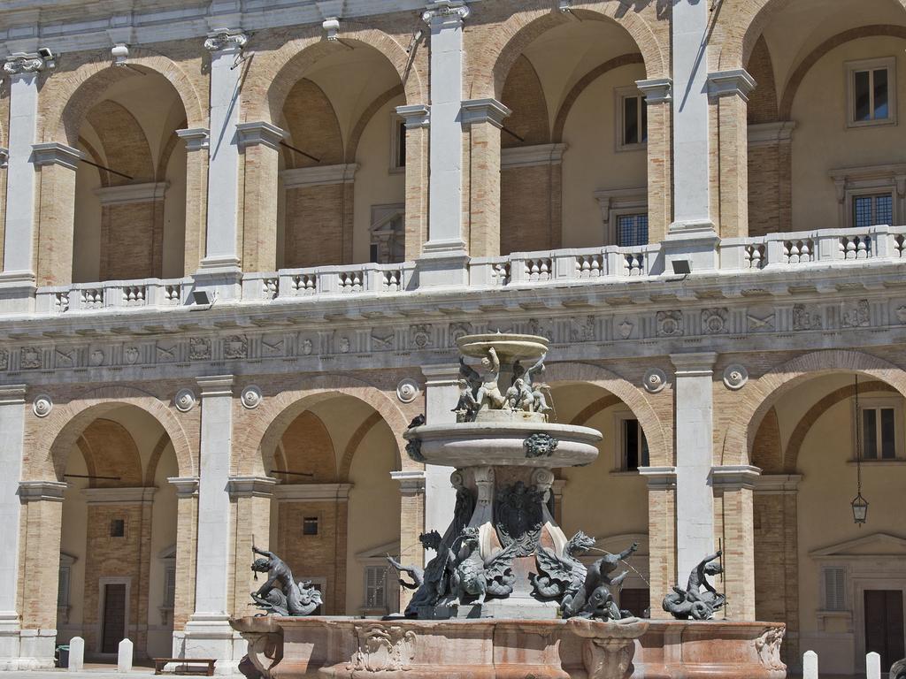 Pensione Piemonte Лорето Екстер'єр фото